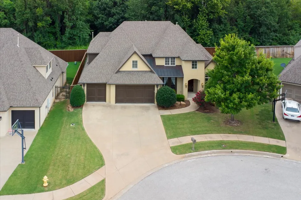 9669 E 107th Street Tulsa, OK 74133