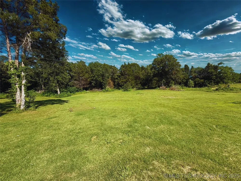 3669 A J Hallum Road Marietta, OK 73448