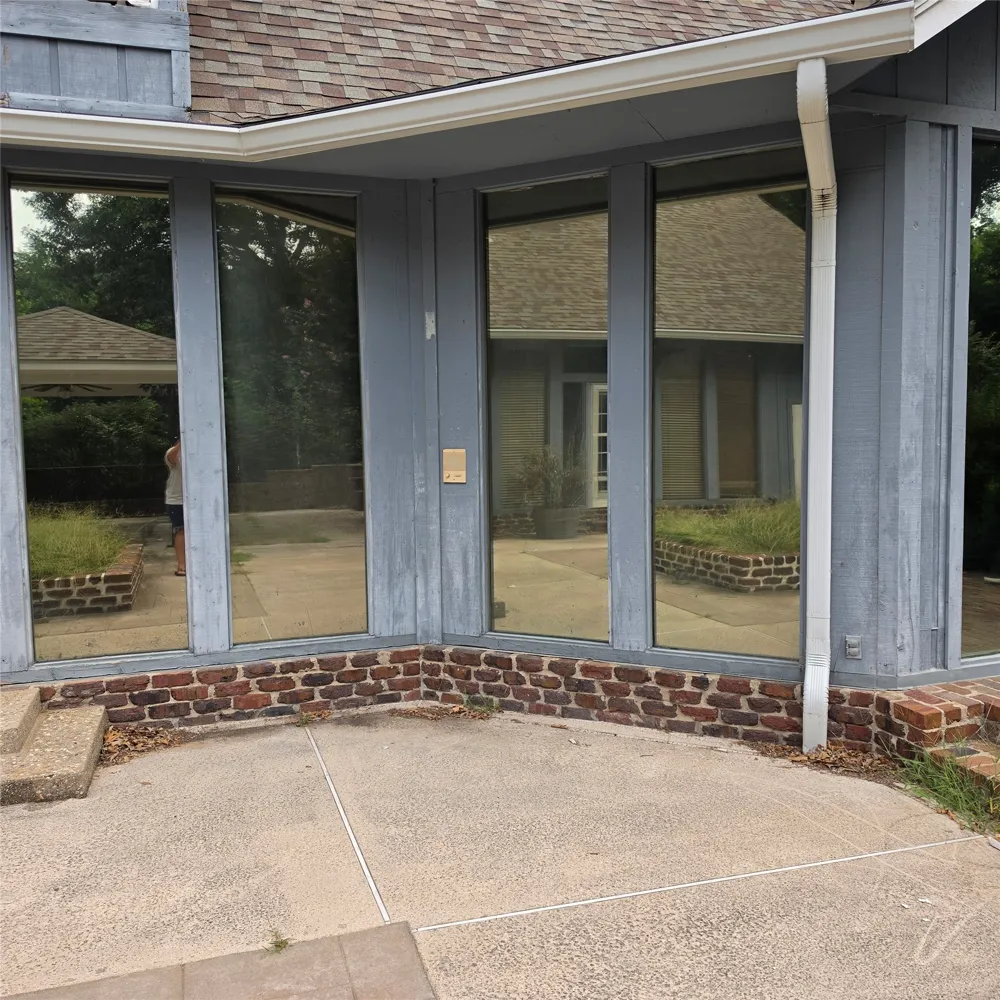 1403 Maple Avenue Sand Springs, OK 74063