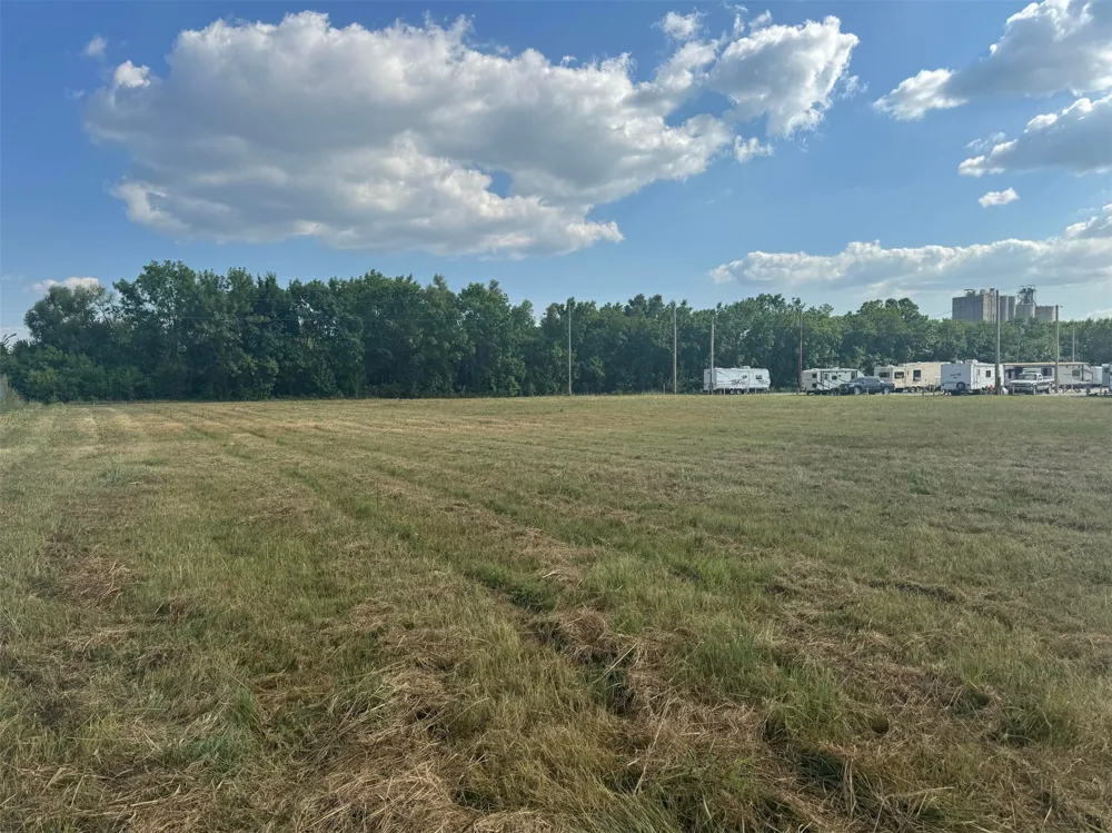 W Hwy 60 Fairland, OK 74343