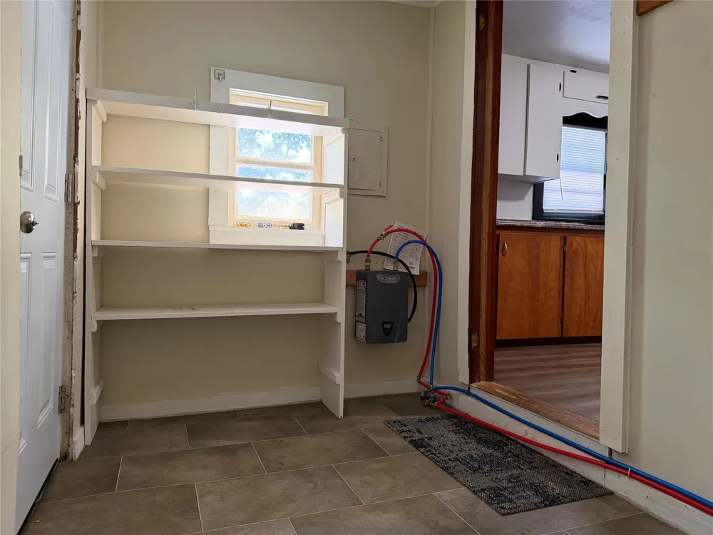1319 E Modoc Avenue Nowata, OK 74048