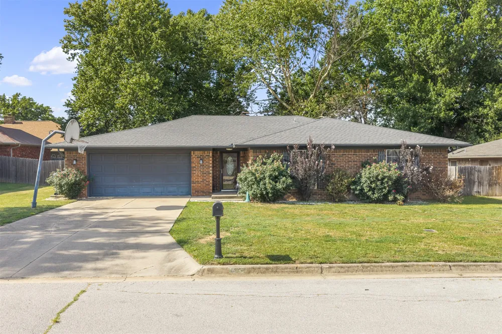 1501 Rosedale Street Ardmore, OK 73401