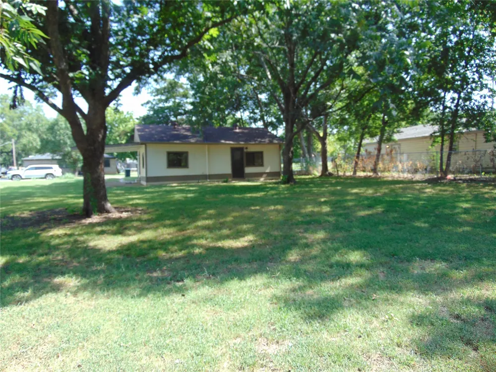 306 Creek Marietta, OK 73448