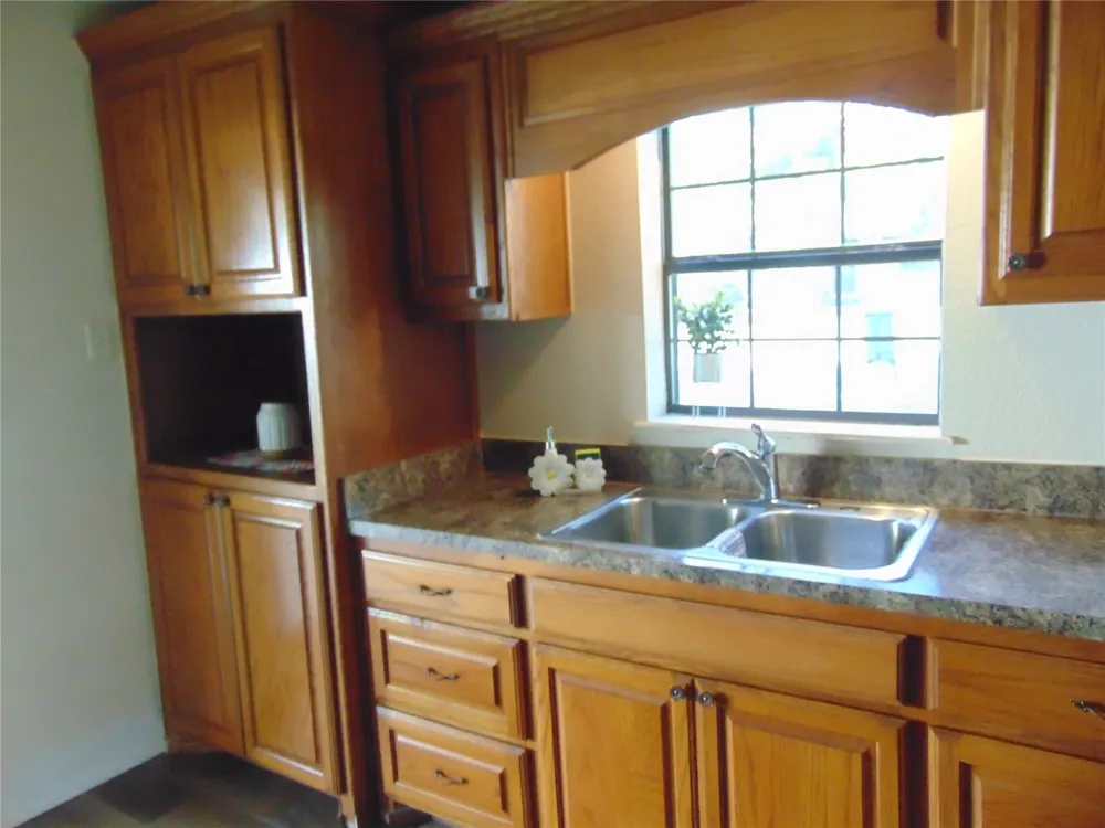 306 Creek Marietta, OK 73448