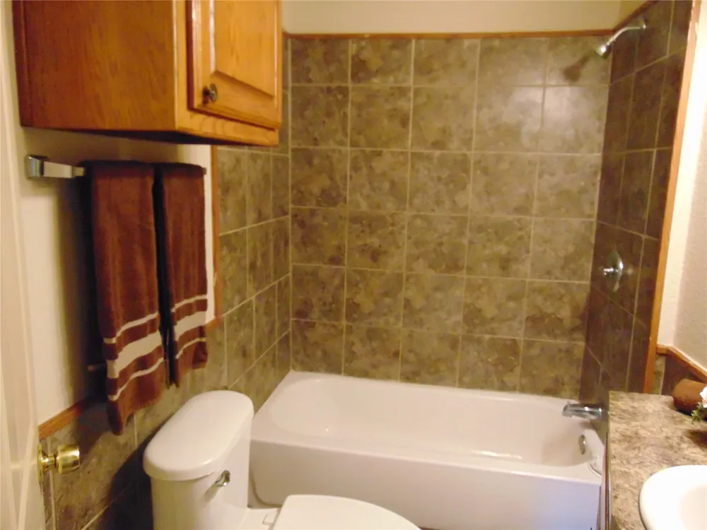 306 Creek Marietta, OK 73448