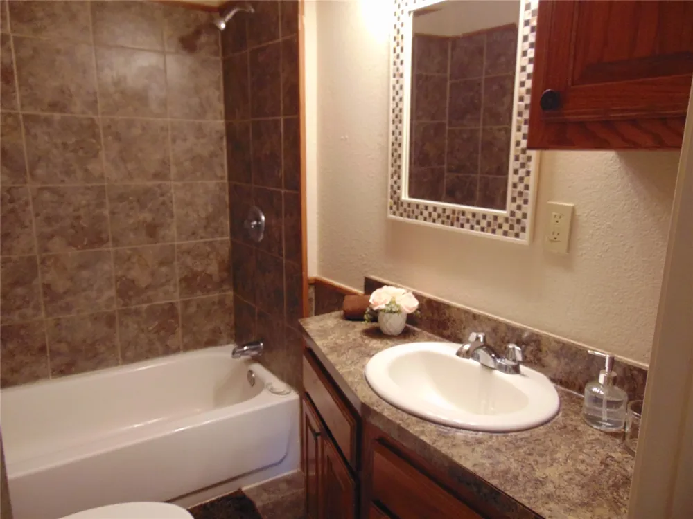 306 Creek Marietta, OK 73448