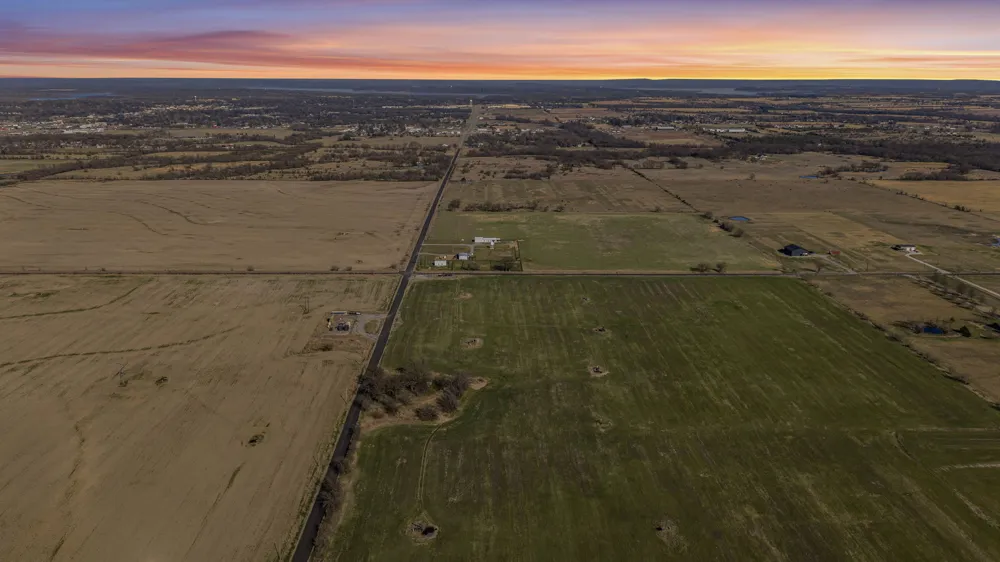160 E 740 ROAD Wagoner, OK 74467