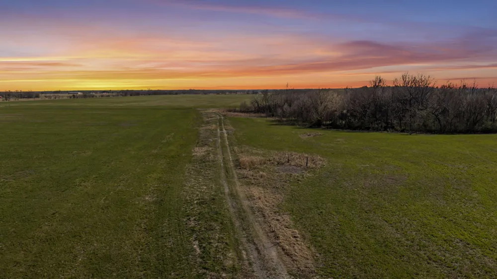 160 E 740 ROAD Wagoner, OK 74467