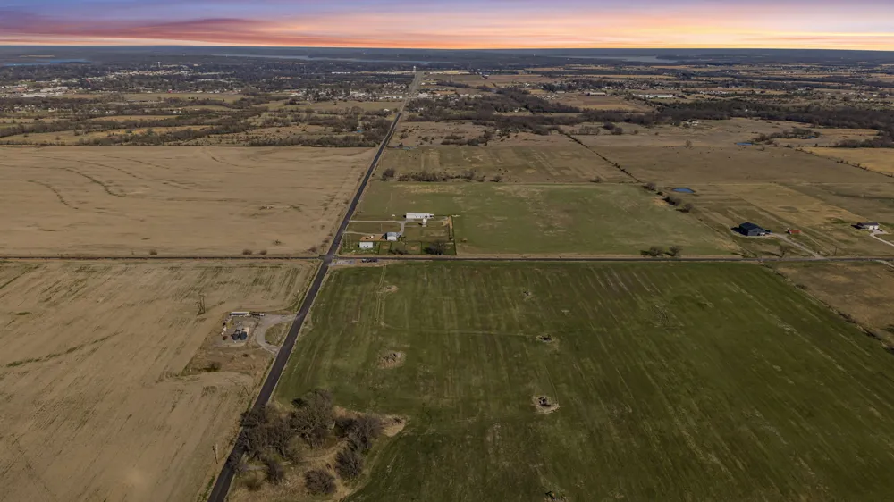 160 E 740 ROAD Wagoner, OK 74467