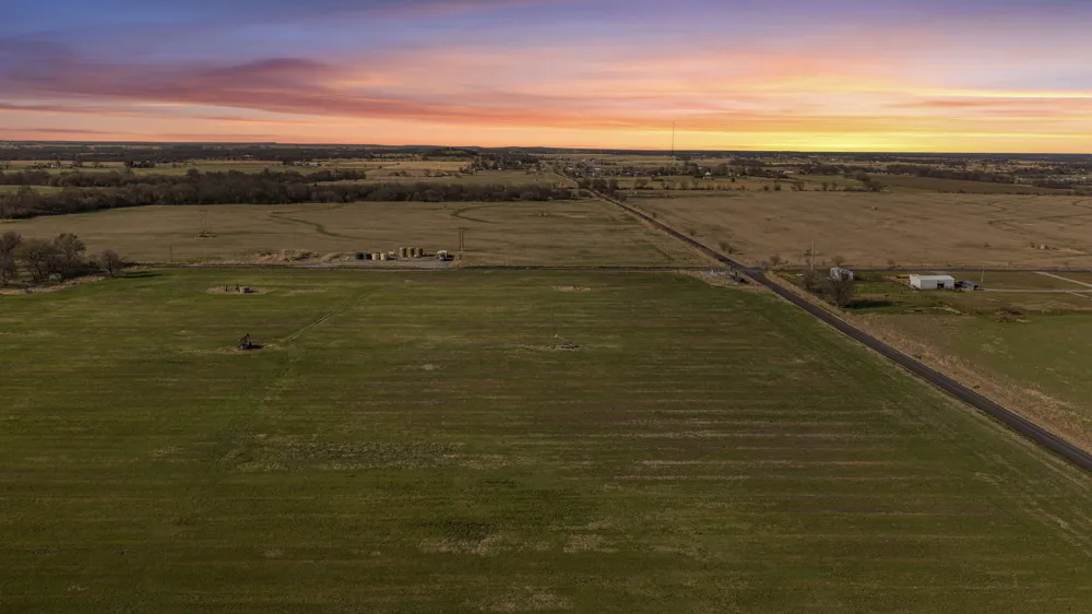 160 E 740 ROAD Wagoner, OK 74467