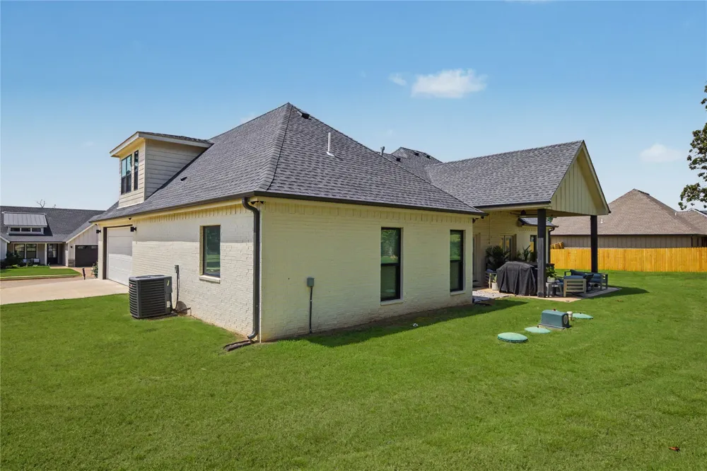 16625 W Sierra Circle Tahlequah, OK 74464