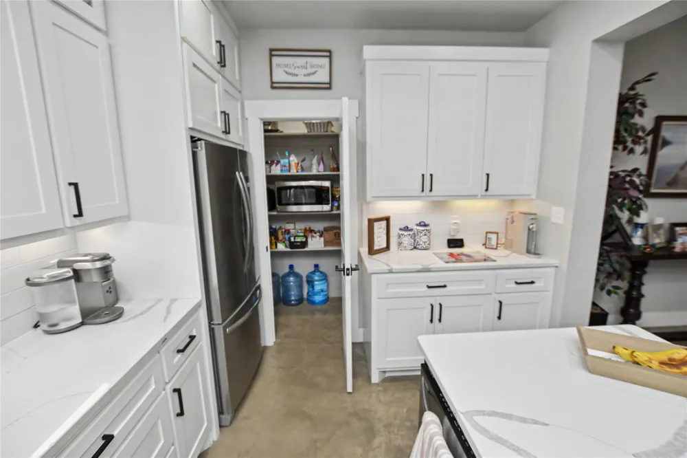 16625 W Sierra Circle Tahlequah, OK 74464