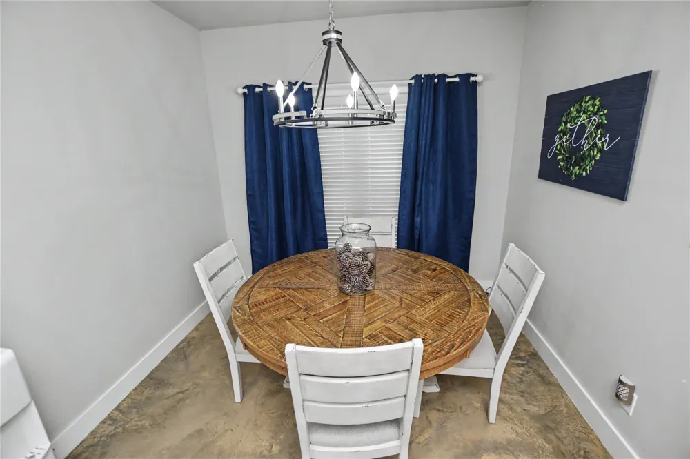 16625 W Sierra Circle Tahlequah, OK 74464