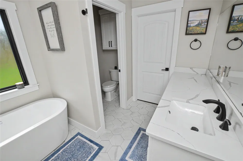 16625 W Sierra Circle Tahlequah, OK 74464