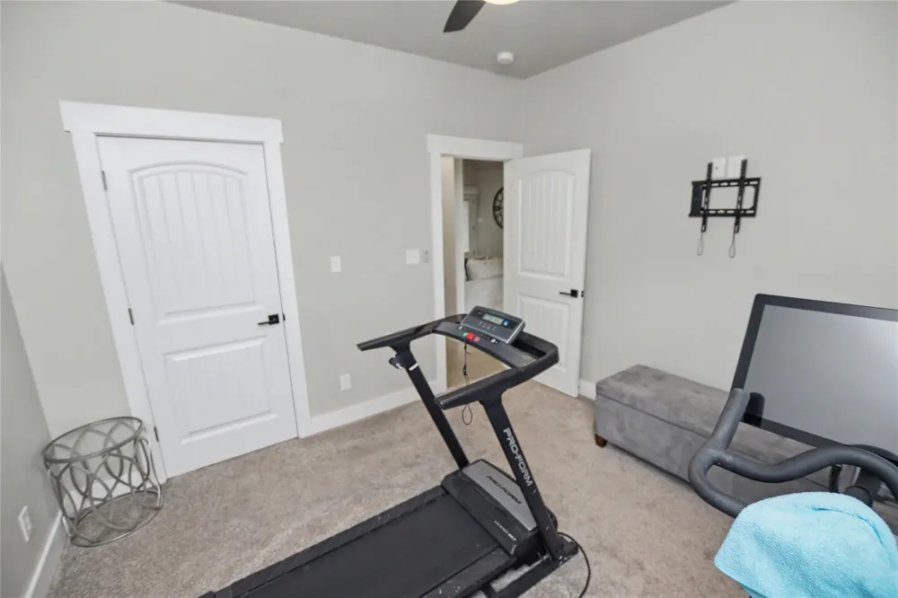 16625 W Sierra Circle Tahlequah, OK 74464