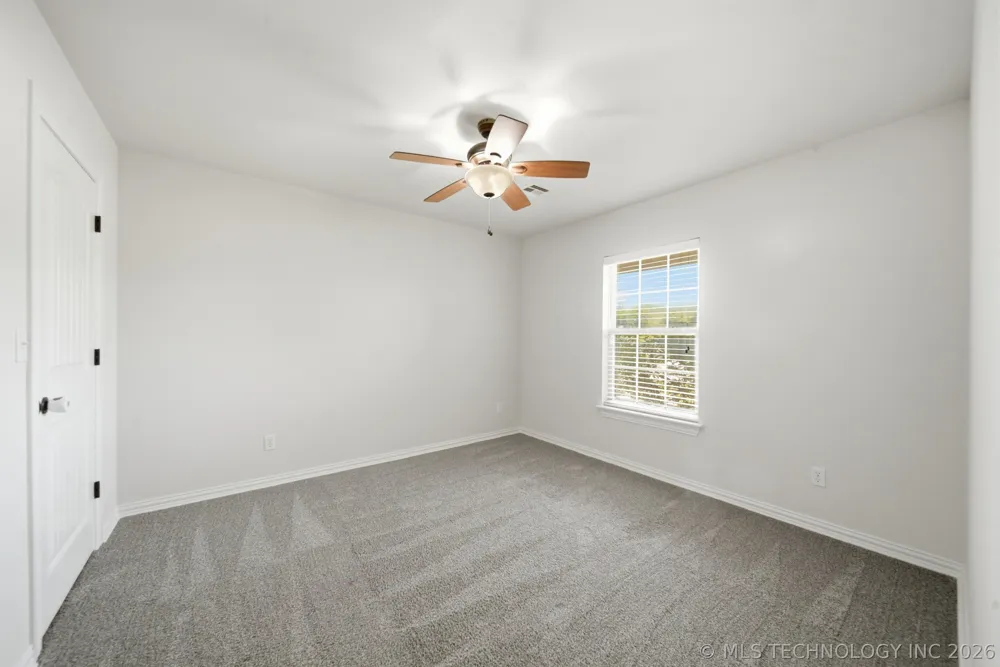 9479 E 139th Place Collinsville, OK 74021
