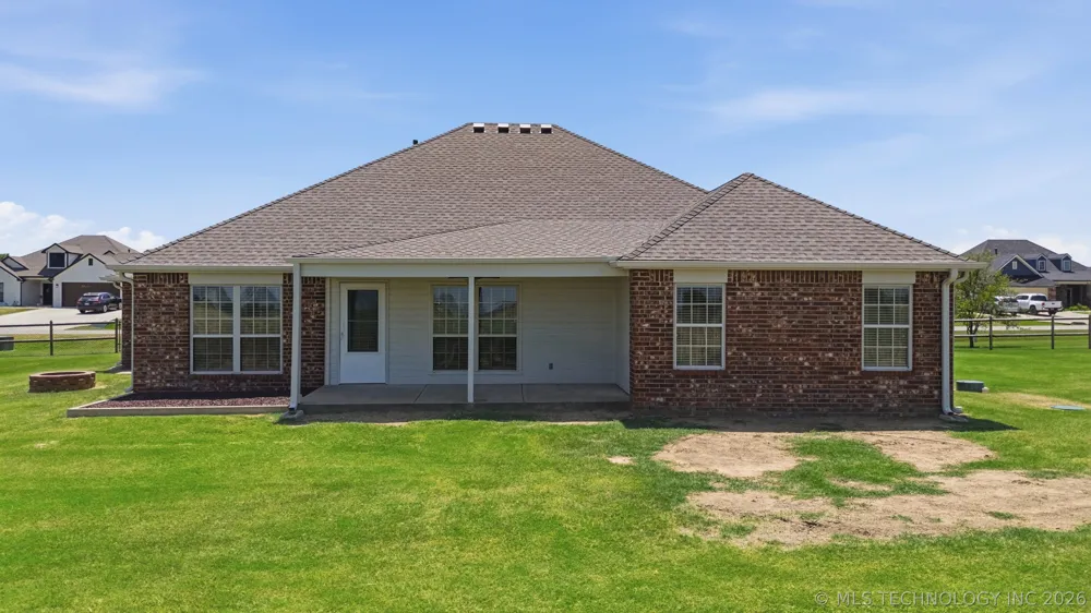 9479 E 139th Place Collinsville, OK 74021