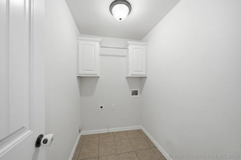 9479 E 139th Place Collinsville, OK 74021