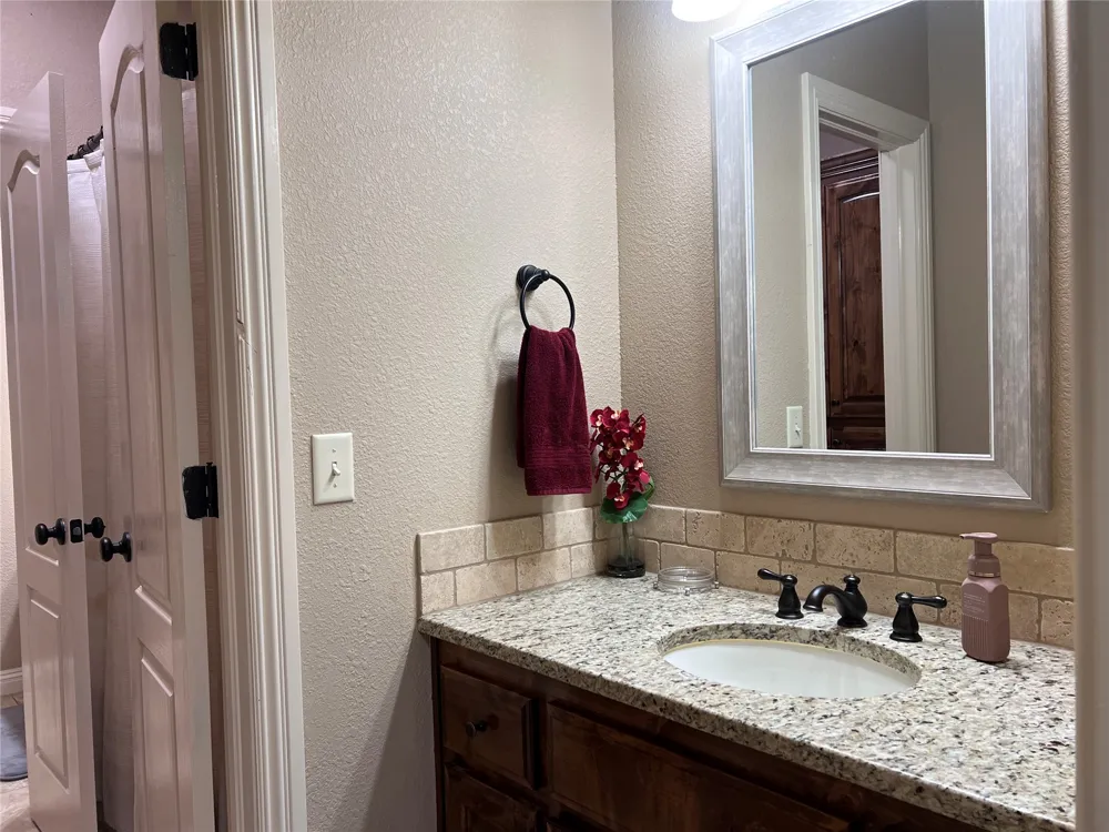 804 Great Oaks Drive McAlester, OK 74501