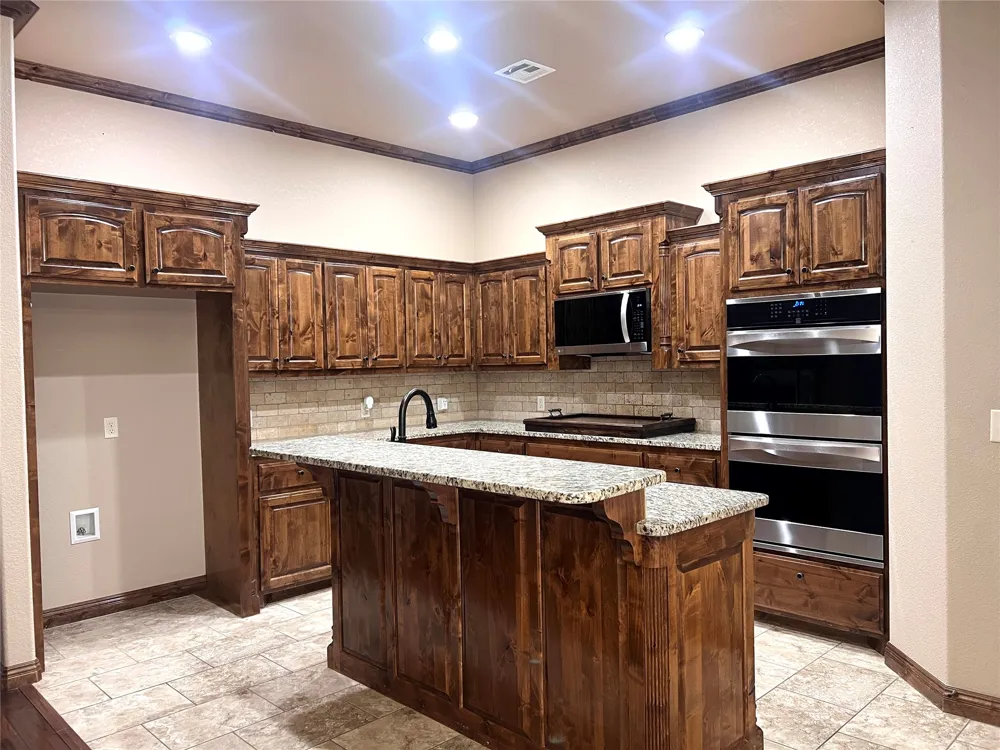 804 Great Oaks Drive McAlester, OK 74501