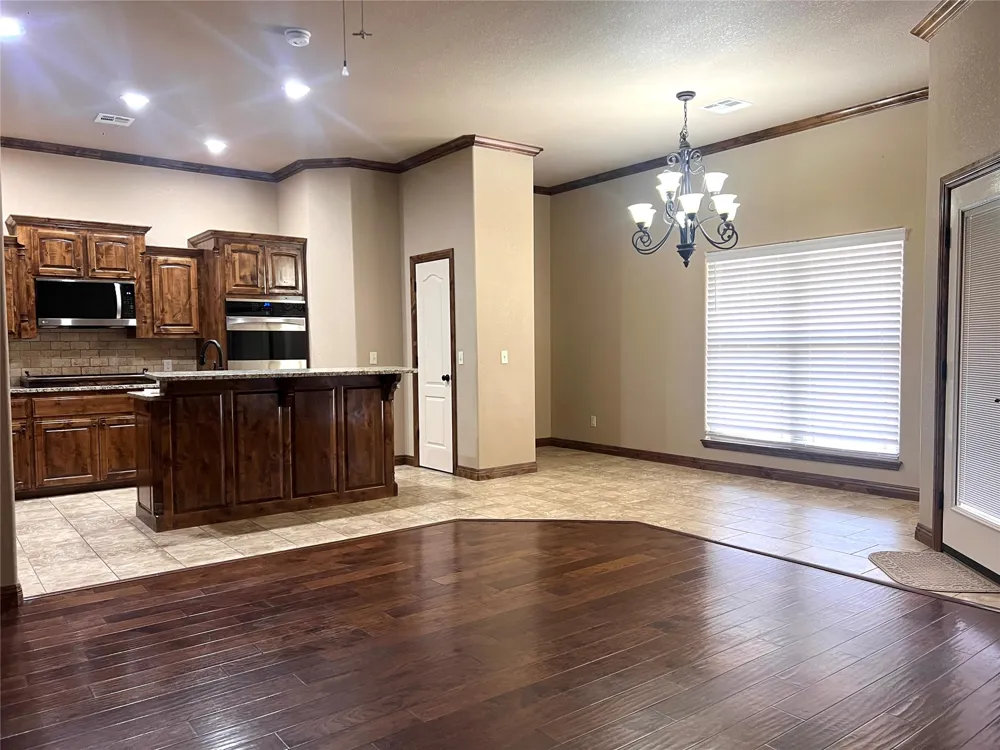 804 Great Oaks Drive McAlester, OK 74501