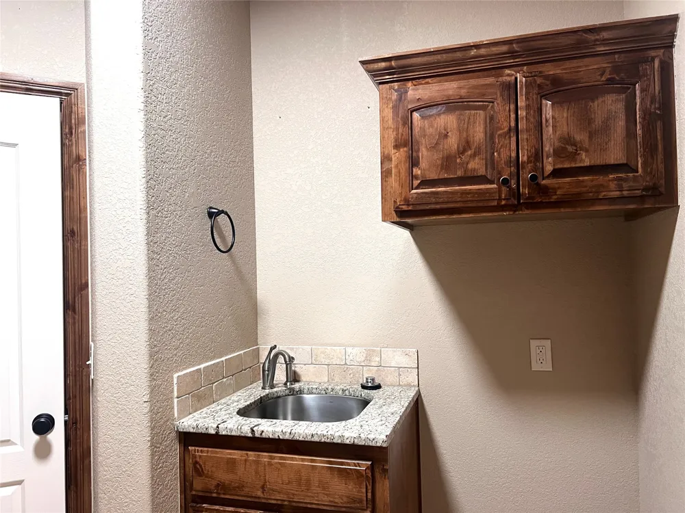 804 Great Oaks Drive McAlester, OK 74501