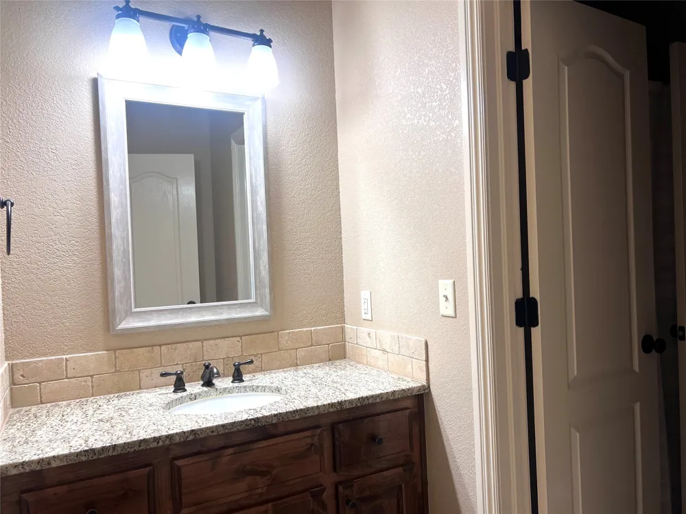 804 Great Oaks Drive McAlester, OK 74501