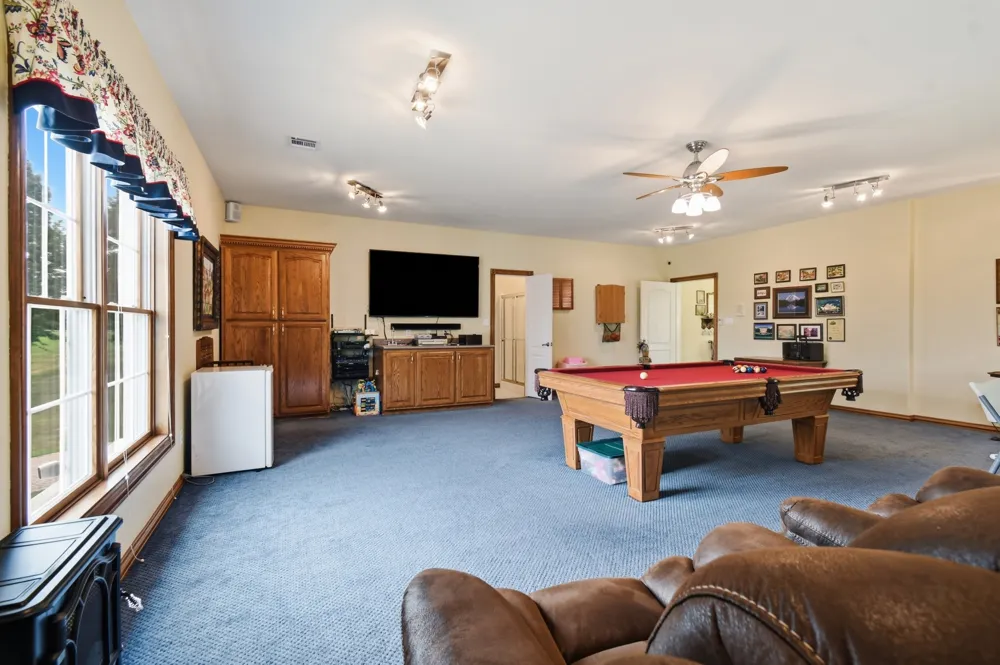 9251 S Hwy 137 Miami, OK 74354