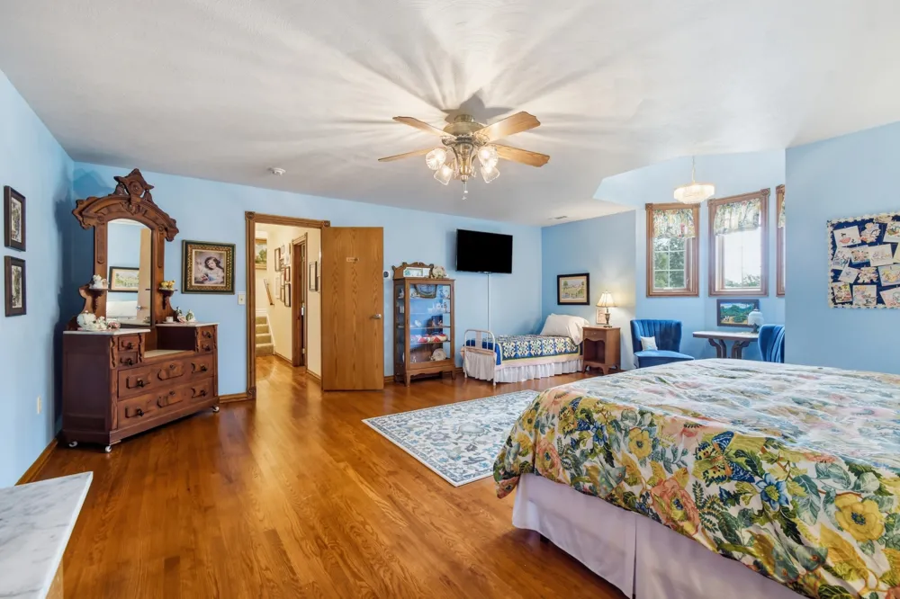 9251 S Hwy 137 Miami, OK 74354