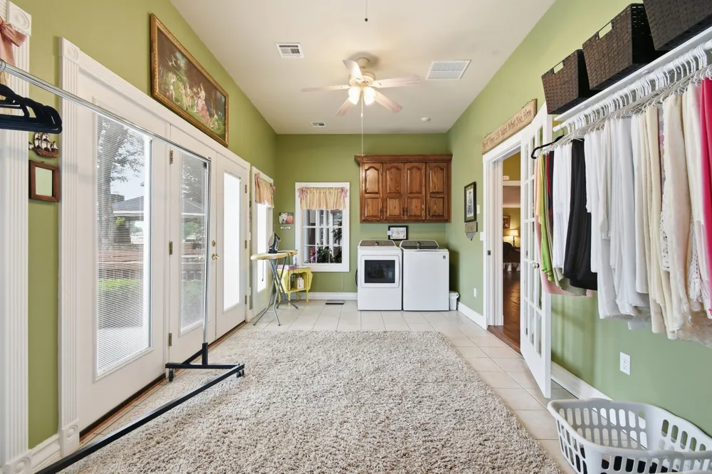 9251 S Hwy 137 Miami, OK 74354