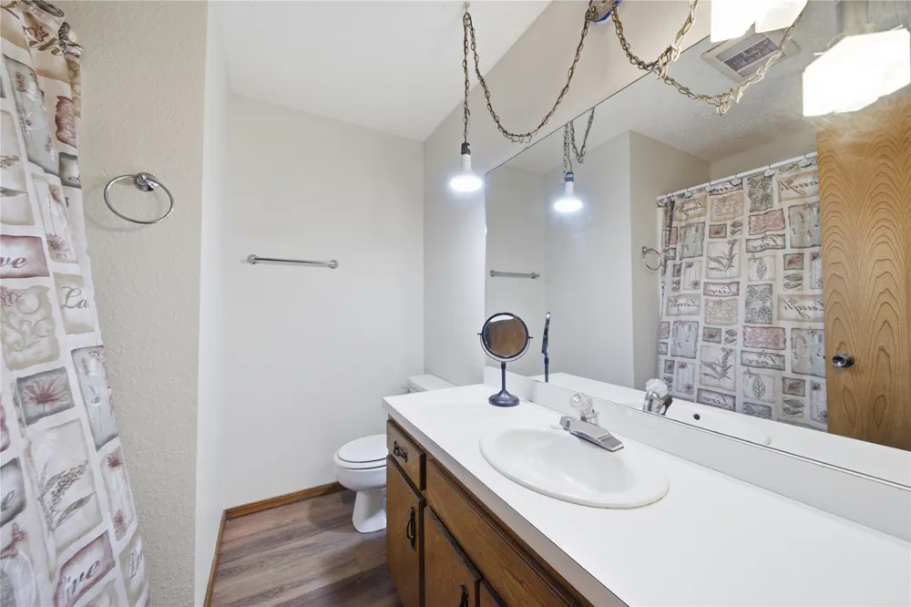 2454 129th West Avenue Sand Springs, OK 74063
