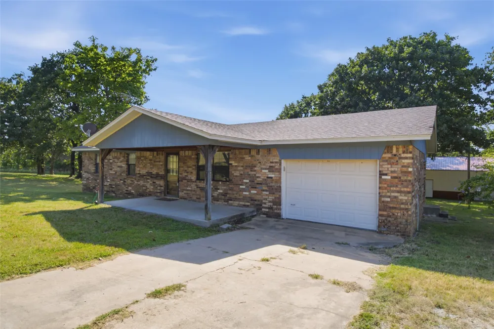 2454 129th West Avenue Sand Springs, OK 74063