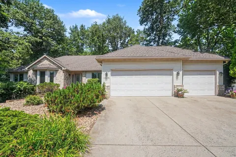 1513 Broken Oak Court