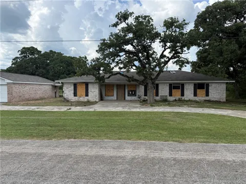 245 Golfview Drive
