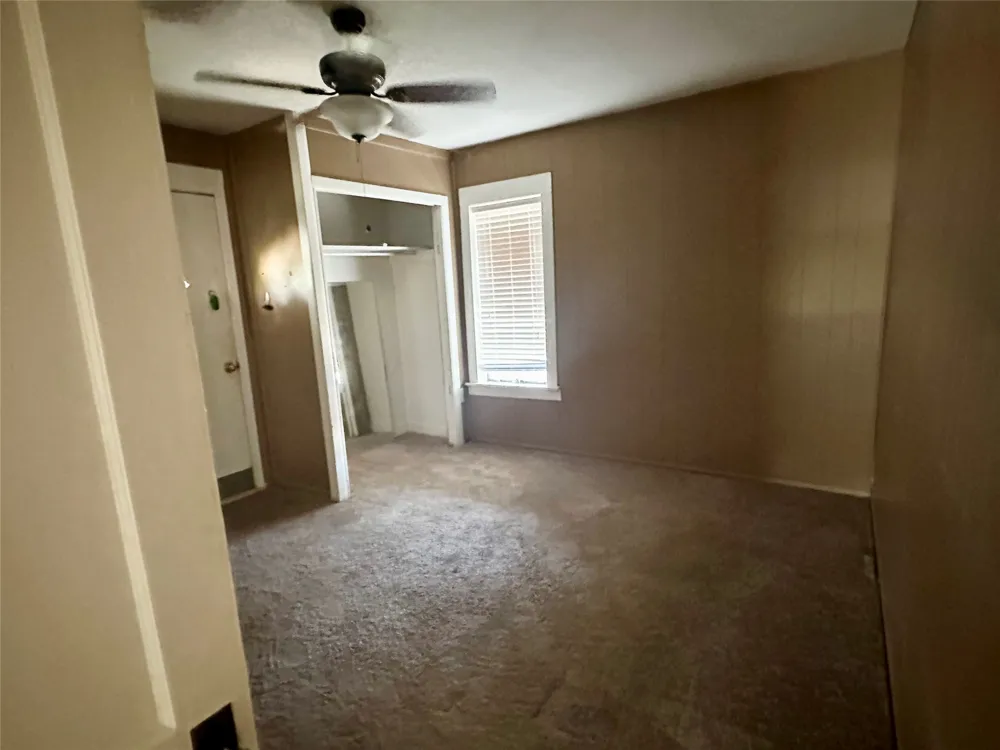209 Old Thorndale Road Taylor, TX 76574