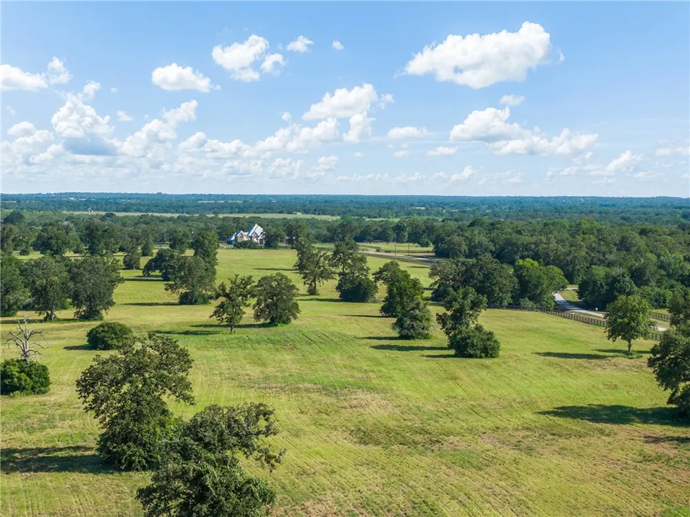 4845 County Road 119 Caldwell, TX 77836