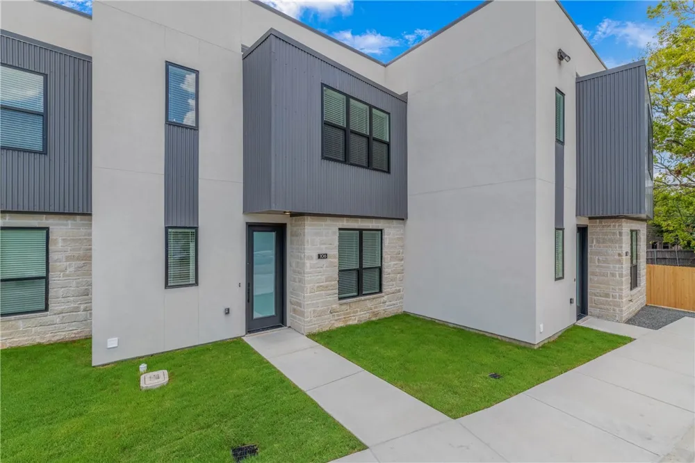 1533 Pine Ridge Drive College Station, TX 77840