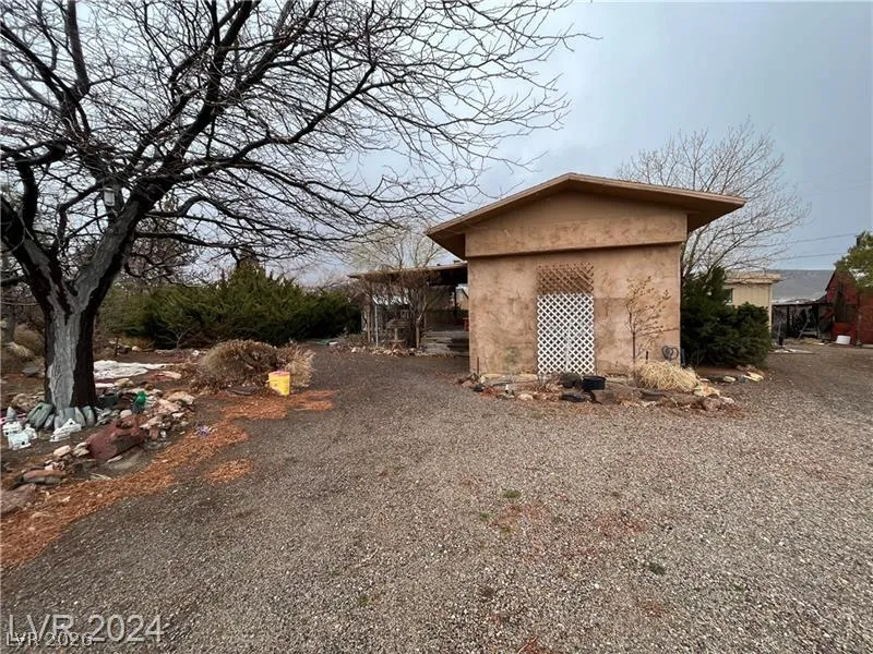 1001 Main Street Goldfield, NV 89013