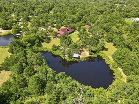 300 Moss Oak Drive
