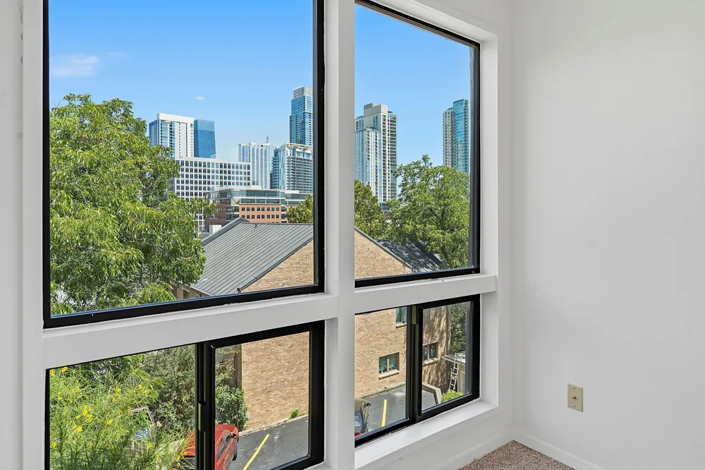 1106 W 6th Street #206 Austin, TX 78703