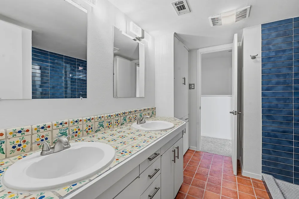 1106 W 6th Street #206 Austin, TX 78703