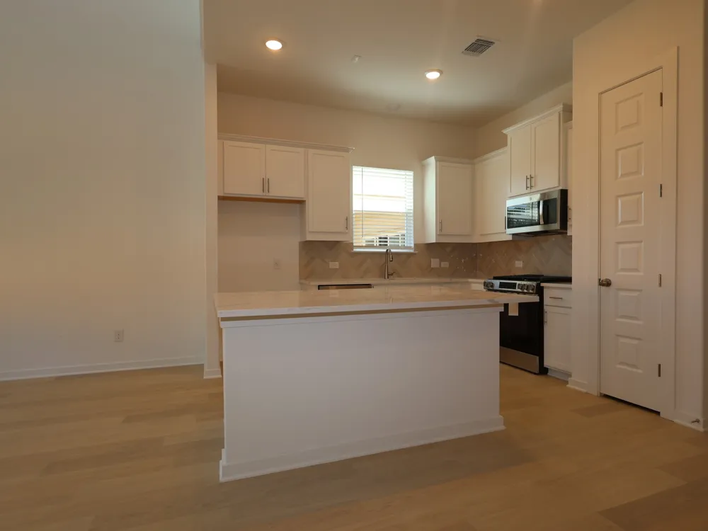 232 Bishop Wood Road Dripping Springs, TX 78620