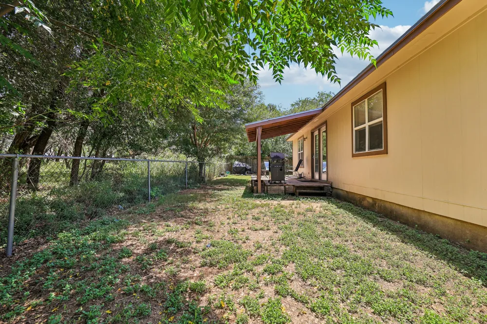 611 Magnolia Lane Cottonwood Shores, TX 78657