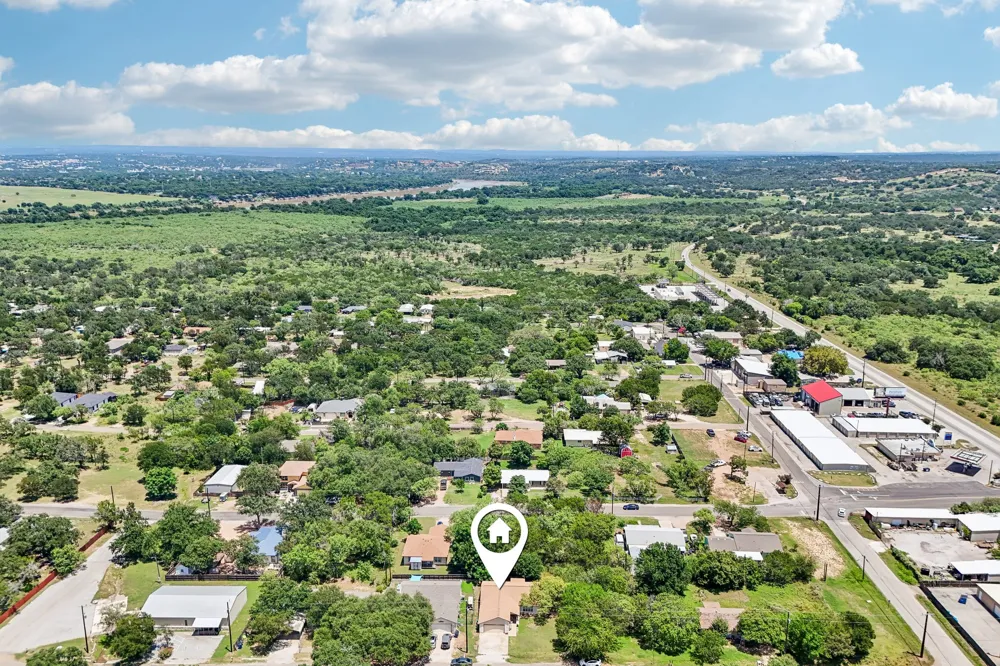 611 Magnolia Lane Cottonwood Shores, TX 78657