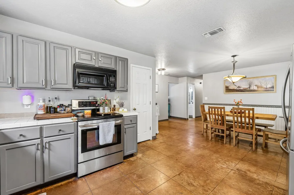 611 Magnolia Lane Cottonwood Shores, TX 78657