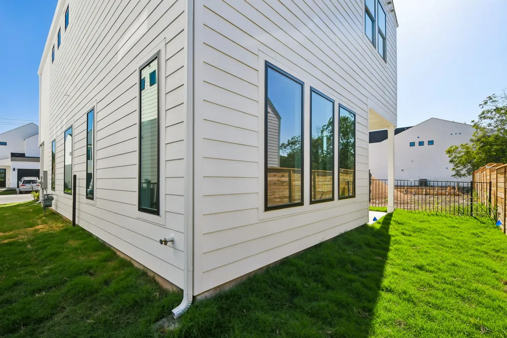 1410 Rambling Rose Road Austin, TX 78745