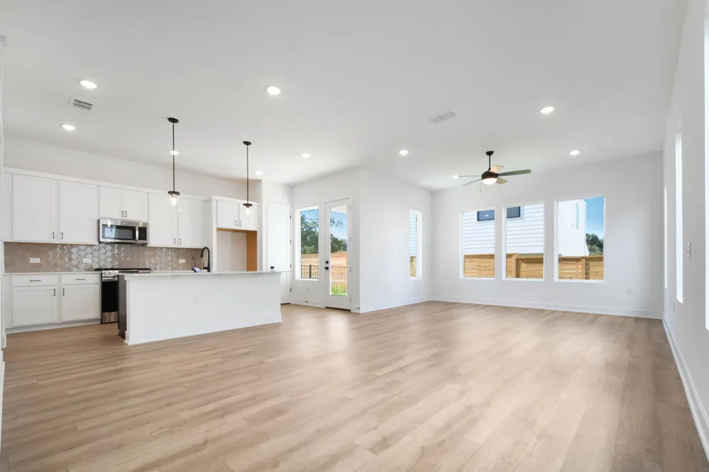 1410 Rambling Rose Road Austin, TX 78745