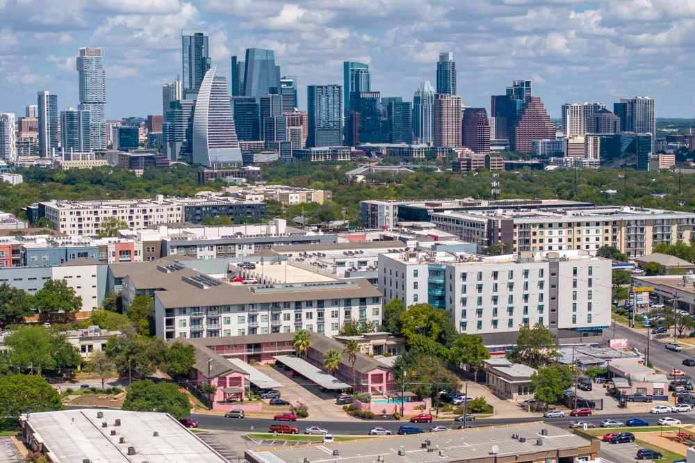 1422 Collier Street #105 Austin, TX 78704