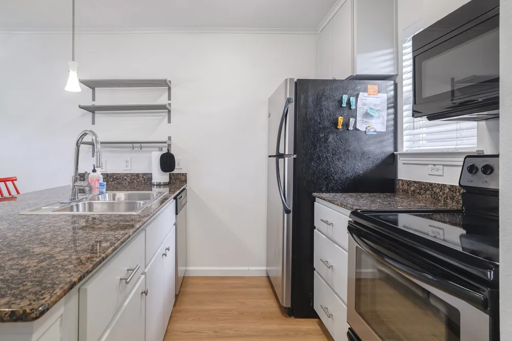 1422 Collier Street #105 Austin, TX 78704