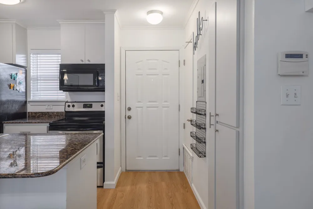 1422 Collier Street #105 Austin, TX 78704
